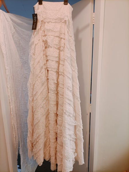 Sera Lilly Frilled to bits Size 10 Wedding Skirt629366681649941111