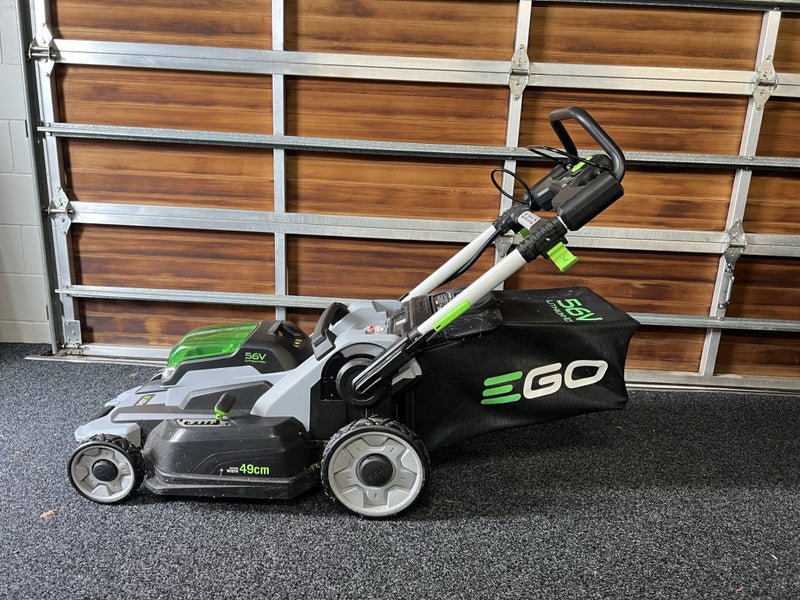 EGO Electric Mower LM2000E and EGO Electric Weed Eater (56V)62936668176899111