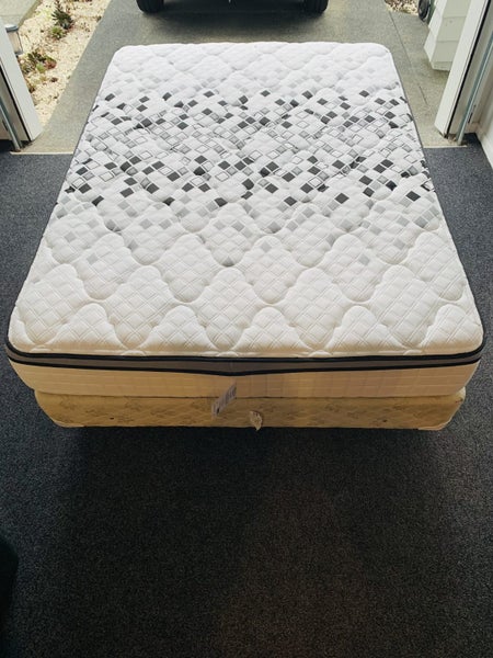 Double Bed629376313442591128