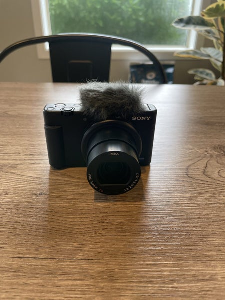Sony ZV-1 Mark II Vlog Camera Bundle62935696716803112