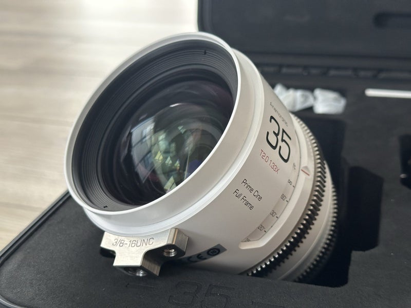 Viltrox EPIC T2.0 1.33x Full-Frame Anamorphic 3-Lens Set (PL Mount)63614227064963112