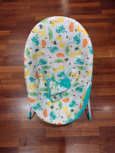 Baby Bouncer/Bouncinette - Animal Print Carousel 1