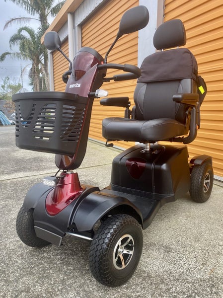 Merits S745B Roadster Mobility Scooter Carousel 1