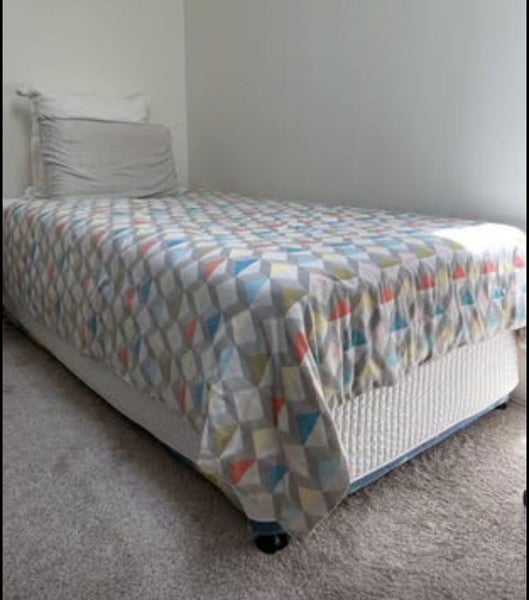 Sleepyhead King Single Bed and Trundler629691212611871117
