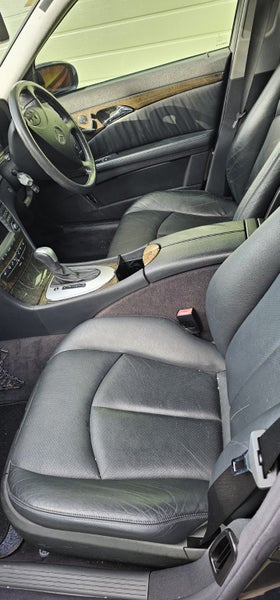 2002 Mercedes-Benz E 32063612201011970114