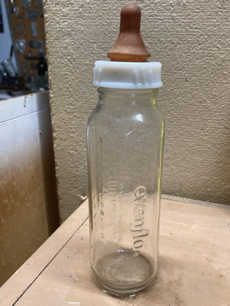 Vintage glass baby bottle Carousel 2