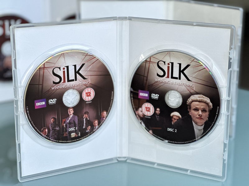 Silk: Complete Series 1, 2 & 3 (6 DVD set)64513416447363111
