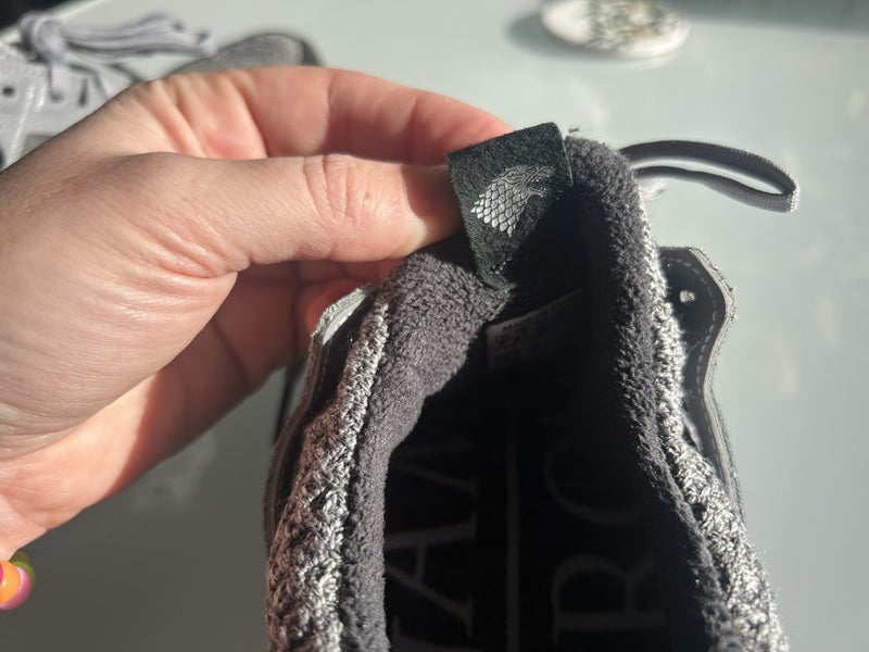 adidas Game of Thrones UltraBoost House Stark62939541556994112