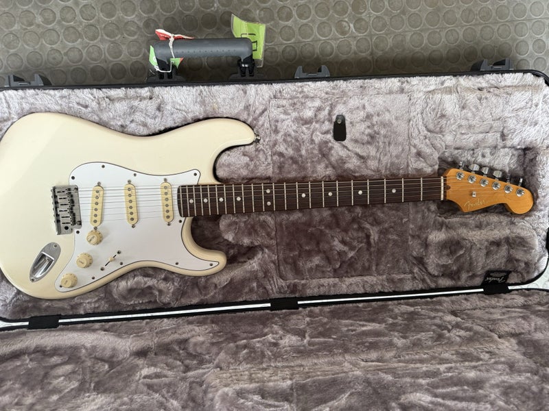 Fender American Ultra Arctic Pearl629357039258911123