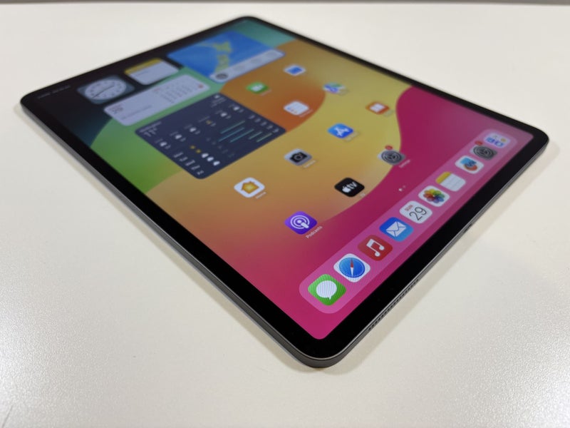 Apple iPad Pro 12.9" (4th Gen) 256gb62935698262019113