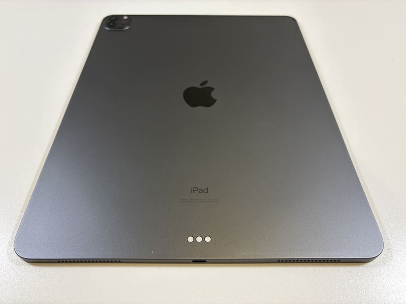 Apple iPad Pro 12.9" (4th Gen) 256gb62935698262019114