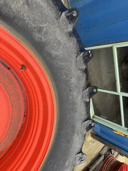 Claas Jaguar Wheels62934710694786112