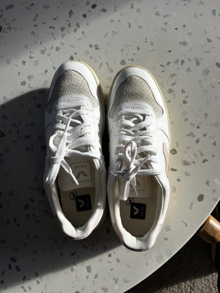 VEJA V-12 Leather Sneakers - White & Pink Carousel 2