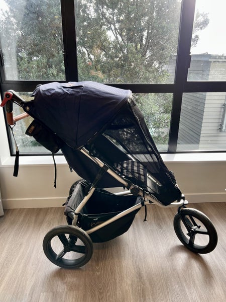 Mountain Buggy Urban Jungle Luxury Nautical Carousel 2