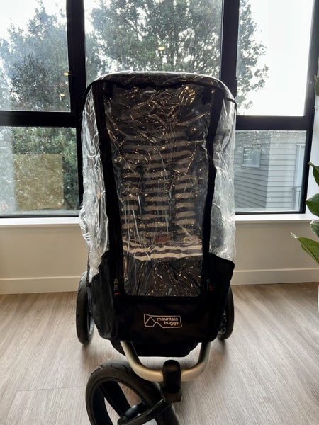 Mountain Buggy Urban Jungle Luxury Nautical Carousel 10