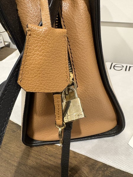 Calvin Klein L-Brooke Handbag62963561094659112