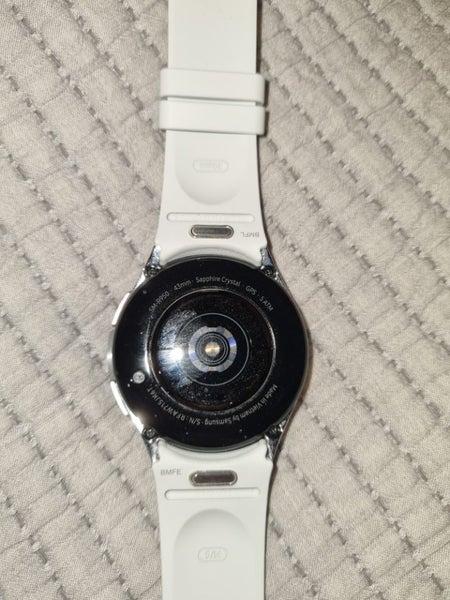 Galaxy Watch 6 Classic 43mm in good condition Carousel 2