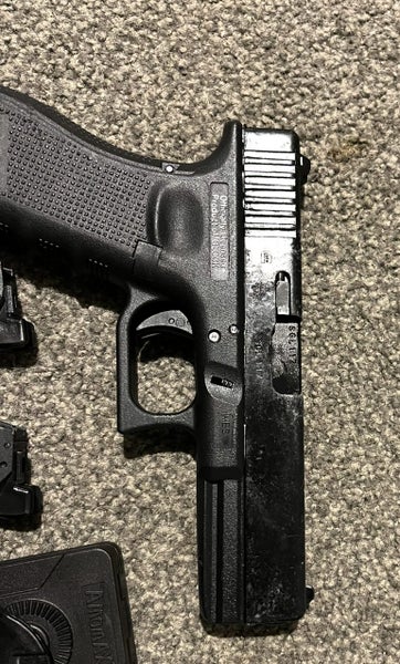 VFC Glock 17 Gen 4 - project gun Carousel 2