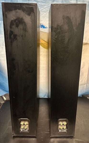 Bowers & Wilkins 683 Floorstanders Carousel 2