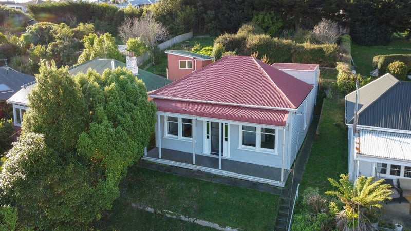 Image 2 of 20