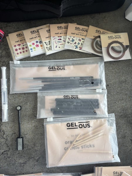 Gel & Dipping Nail kit.63003869053057111