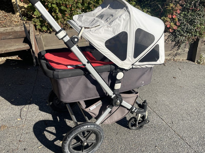 baby pram and stroller Carousel 1