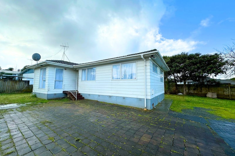 Image 1 of 6