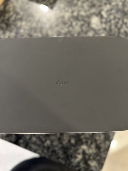 Dyson Airwrap Multi-Styler – Hardlyk Used – $500 ono62939541698305111