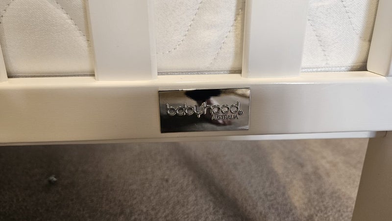 Baby hood cot62933722456963114
