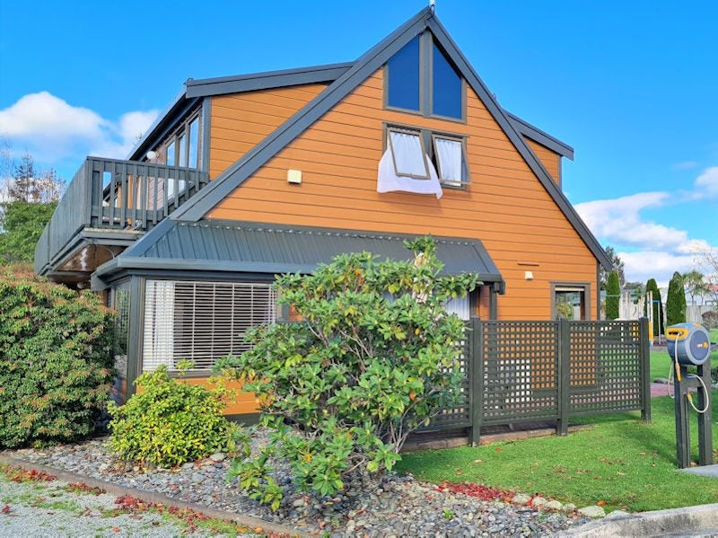 Timeshare Ownership / One Week for Sale / Kaimanawa Lodge – Two-Bedroom Unit62990725874691115