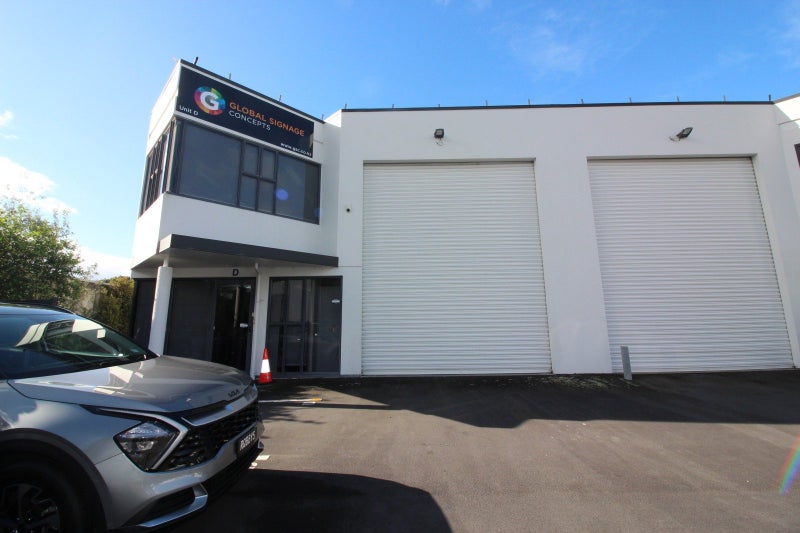 Image 1 of 9