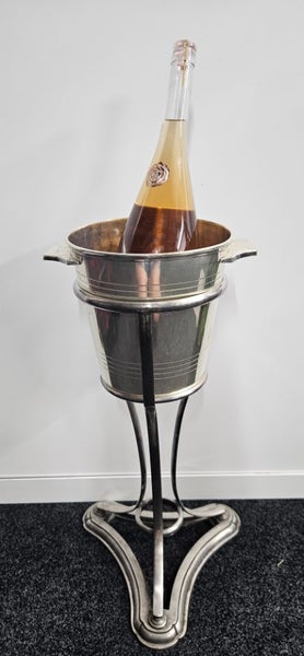 Silver Antique Champagne Bucket and Stand62932724139139111
