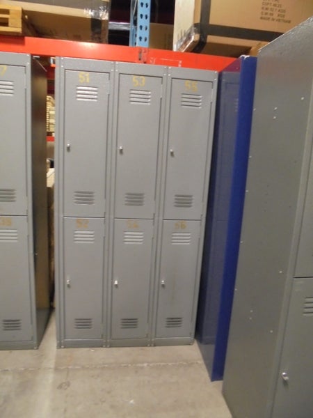 Locker 2 Tier 3 Bank Grey Carousel 1