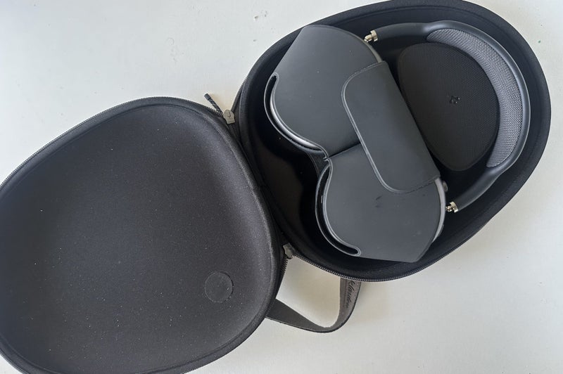 AirPods Max – Excellent Condition + AppleCare+ until Dec 2025 Carousel 7