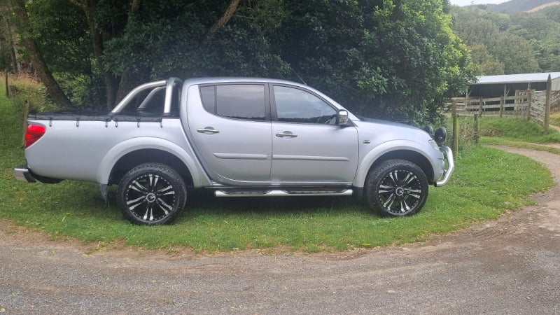2014 Mitsubishi Triton D/Cab Gls63613196554242113