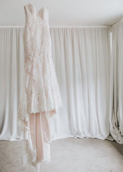 Wedding dress62935701375618114