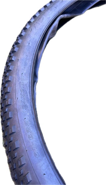 Bike Bicycle Tyre - Kenda K1227, 29"x2.40 + inner tube with Schrader Valve Carousel 2