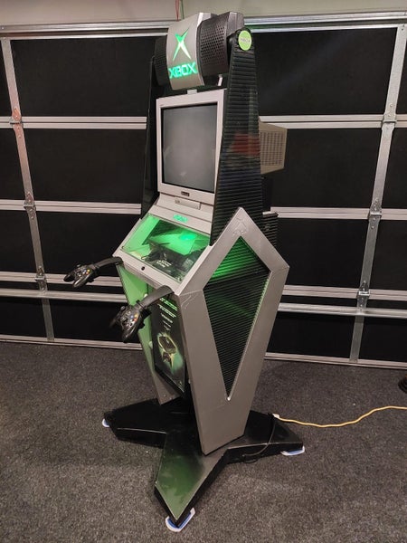 Xbox kiosk Carousel 1
