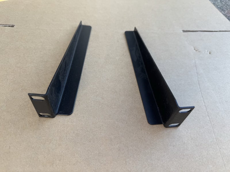 Server AV Rack Mount Support Brackets 1U Carousel 1