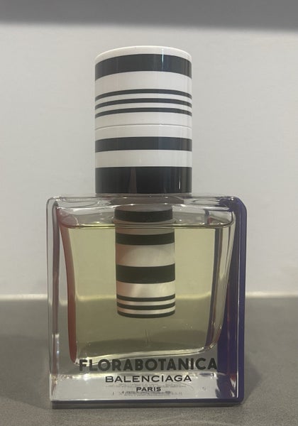 Florabotanica - Balenciaga Carousel 1