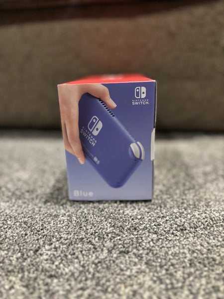 Nintendo switch lite - blue (Brand New - in box) Carousel 2