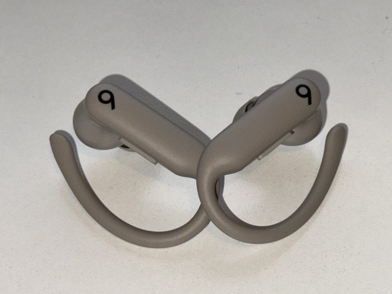 Beats Powerbeats Pro 2 Carousel 3