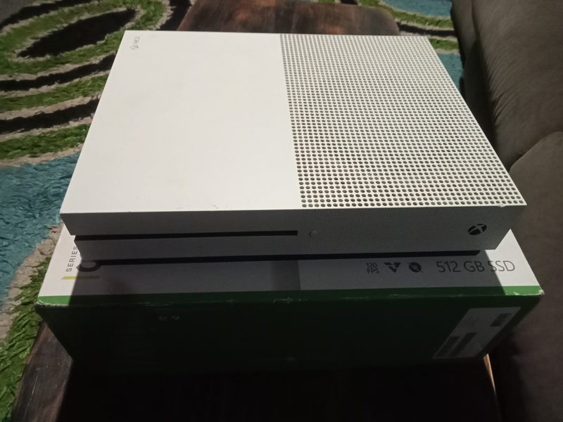 Xbox one s 1TB62939542296962111