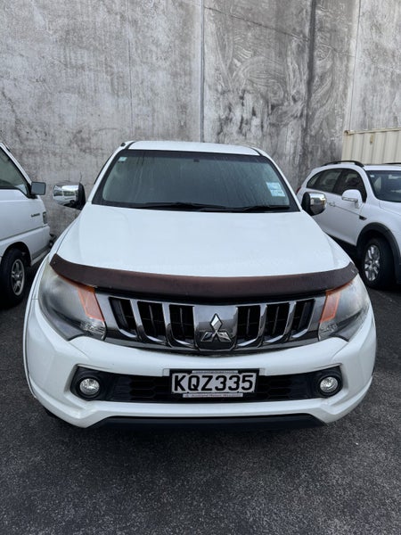 2017 Mitsubishi Triton D/Cab Glxr63612503733761111