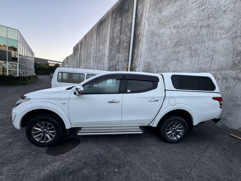 2017 Mitsubishi Triton D/Cab Glxr63612503733761114