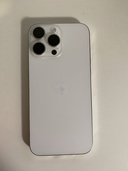iPhone 16 Pro Max Almost Brand New63039328161795111