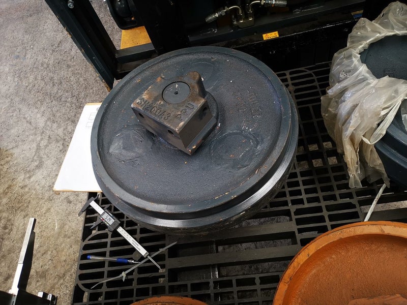 Digger Idler for Sumitomo SH60 SH120/SH120A3 SH200 SH260A3 in Auckland Carousel 6