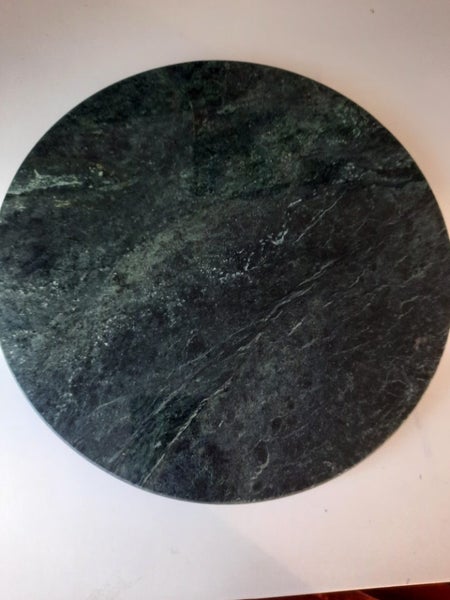 **One of a kind** - Marble/Greenstone Carousel 1