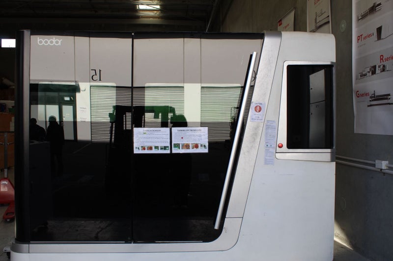 BODOR Fiber Laser Cutting Machine 2KW 3015 Enclosed Exchange Table62932725074305117