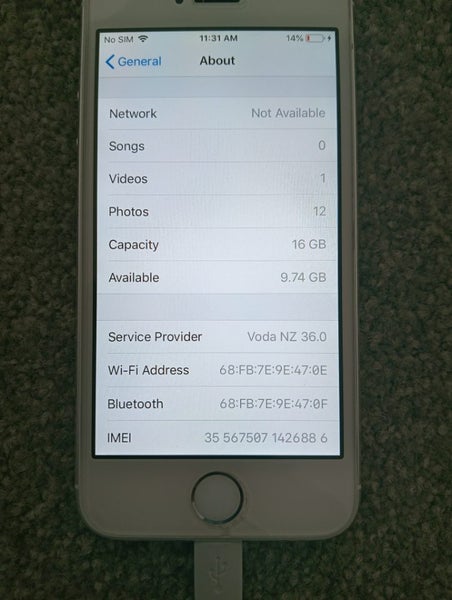 iPhone 5se 16gb Great condition at a bargain price!!62933729265409112
